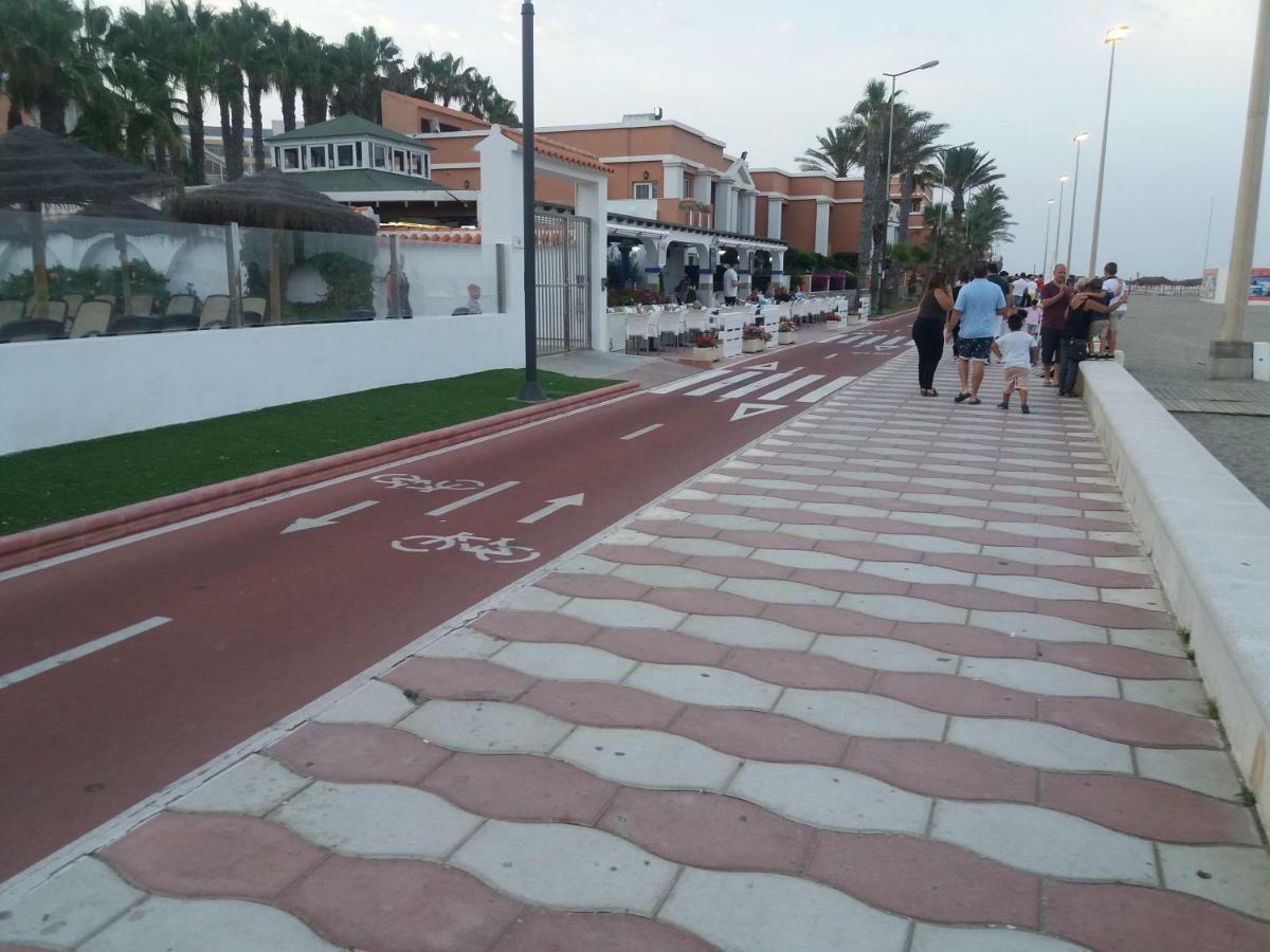 Appartamento Sol Todo El Ano En Roquetas De Mar Esterno foto